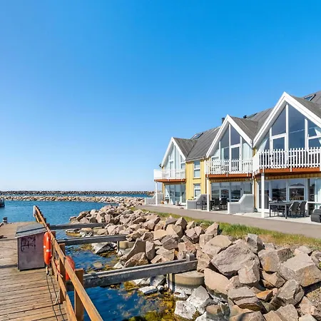 Διαμέρισμα Front In