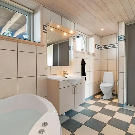 Διαμέρισμα Front In